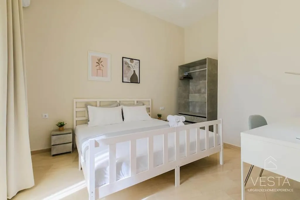 Roselyn 3-Bdrm Central Suite, Vesta Philoxenia Thessaloniki Greece