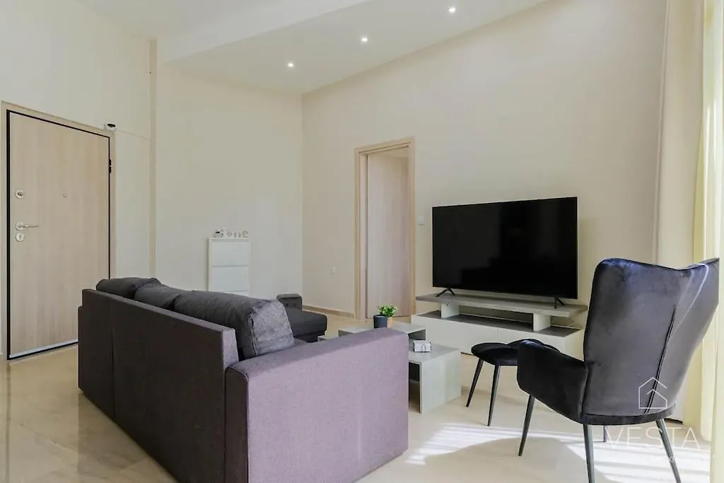 Roselyn 3-Bdrm Central Suite, Vesta Philoxenia Thessaloniki Apartment