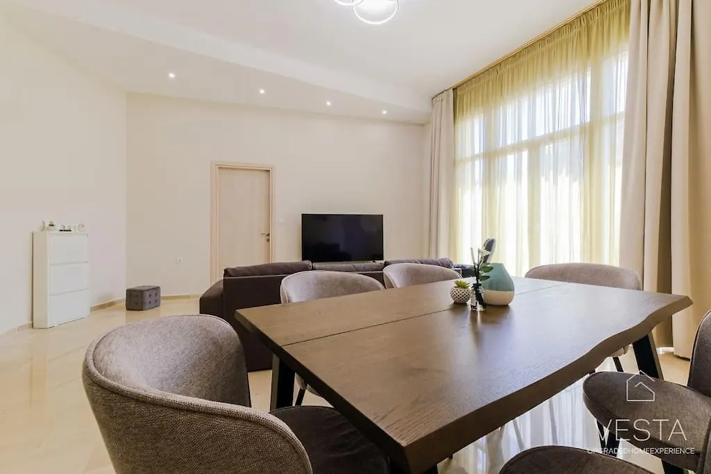 Apartment Roselyn 3-Bdrm Central Suite, Vesta Philoxenia Thessaloniki