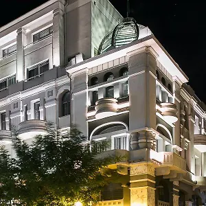Superior One Boutique Tesalónica